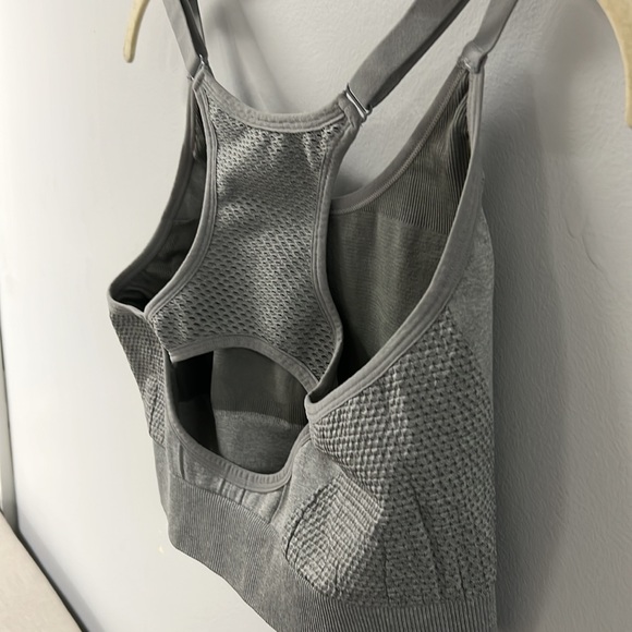 Gray Sports Bra from Primark - Picture 5 of 6